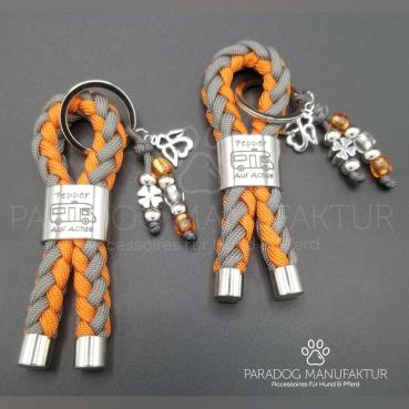 Schlüsselanhänger "PEPPER" mit Paracord - Schlaufe Silber